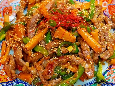 本格中華・ご飯がすすむ！青椒牛肉絲